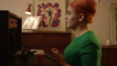 Popular Romantic Videos - Fast & HD